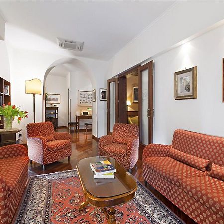 Hotel Portoghesi Рим Екстериор снимка