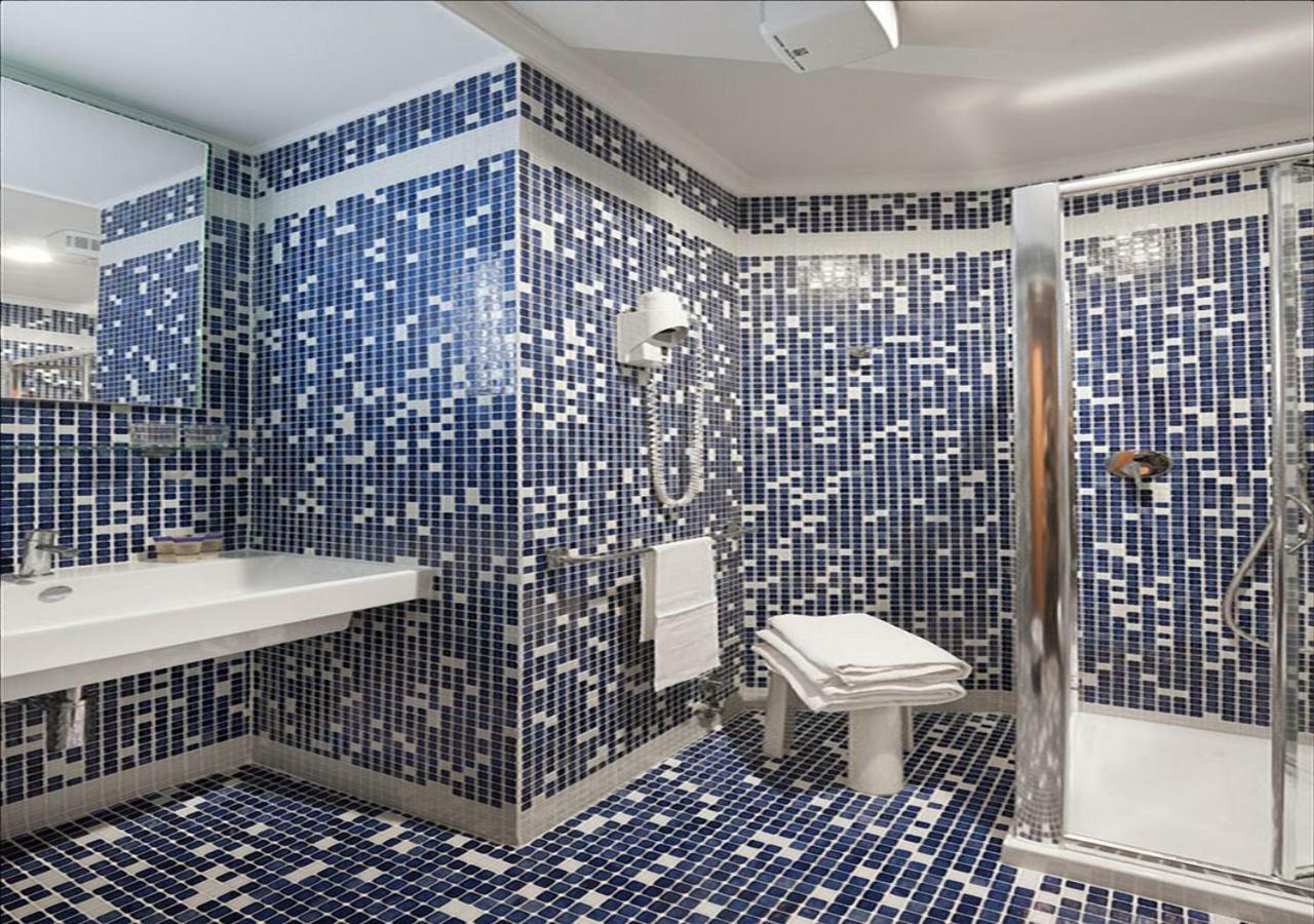 Hotel Portoghesi Рим Екстериор снимка