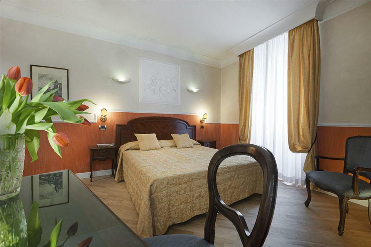 Hotel Portoghesi Рим Екстериор снимка
